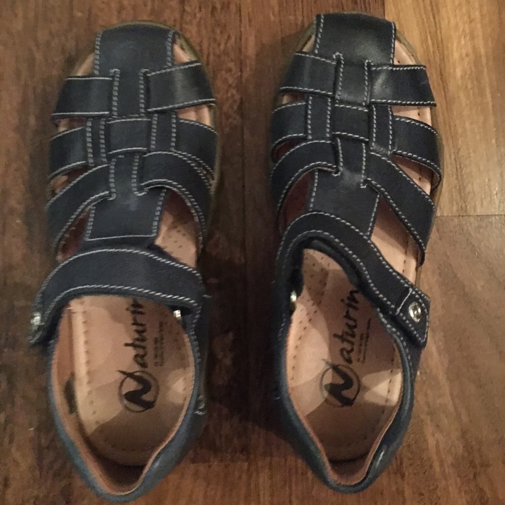 Naturino navy blue leather sandals boys 34 EUR NIB
